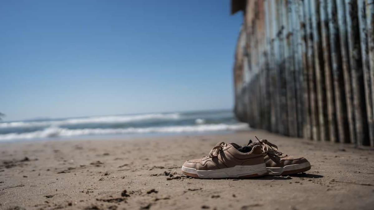 Tendrán un muro atravesando su casa: Habitantes de Laredo denuncian presión federal para ceder terrenos ribereños ante expansión del muro con México