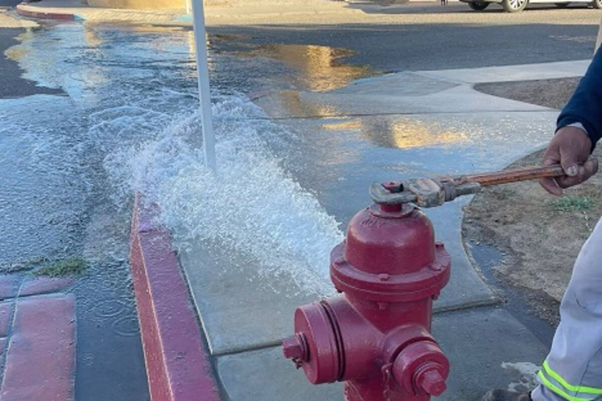 Realiza Cespm maniobras para normalizar presión en el suministro de agua potable