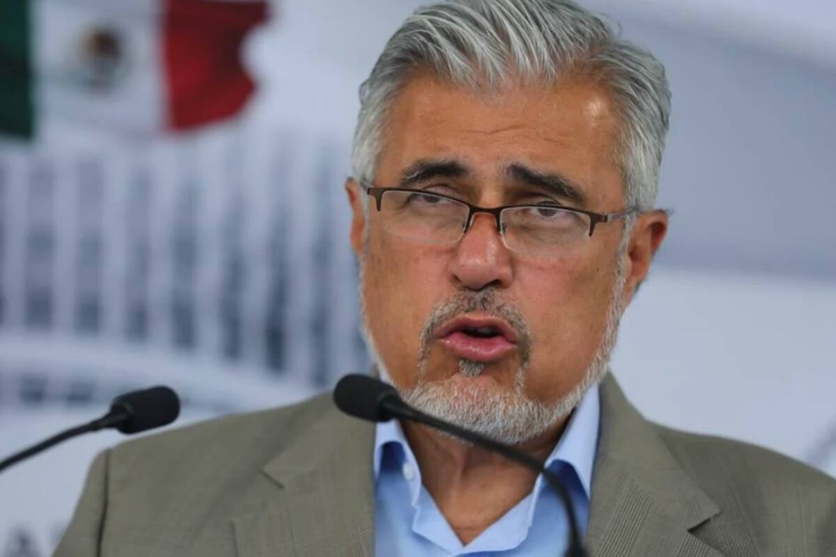 Narro Céspedes aclara que la remoción de Monreal no está en la agenda