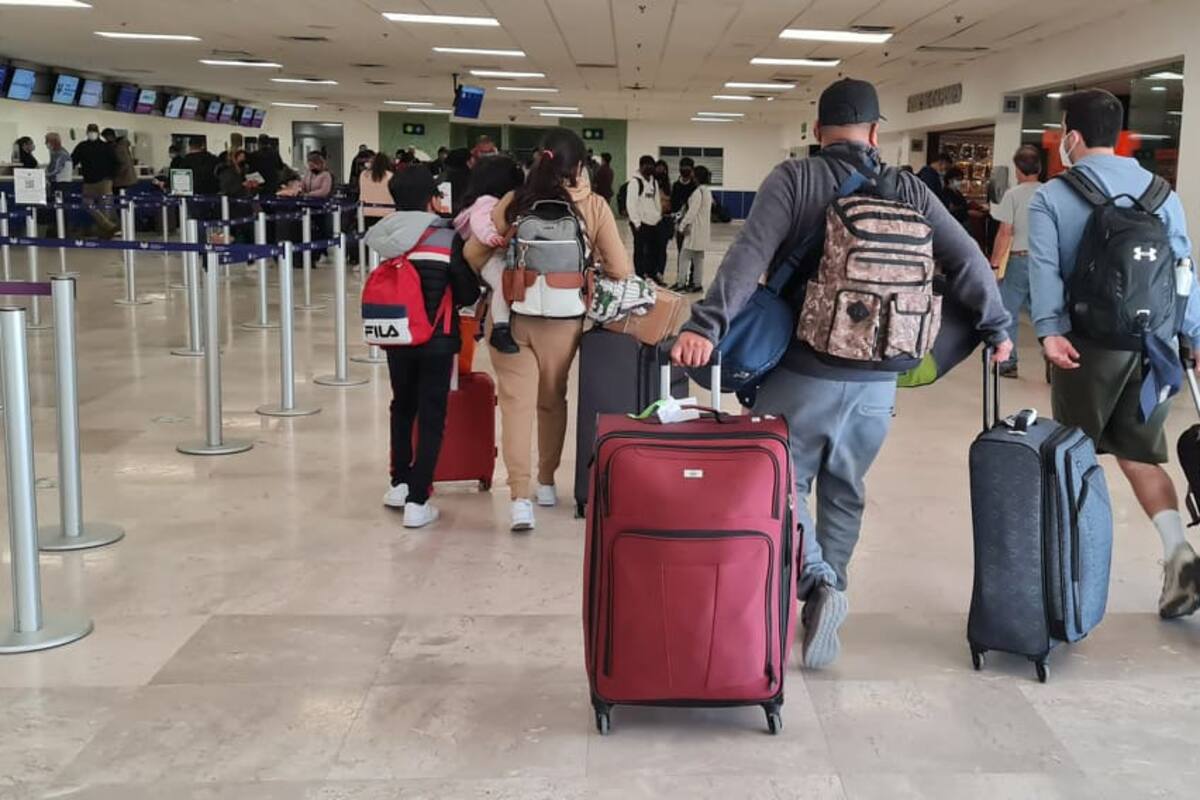Continúan los retrasos en el Aeropuerto de Hermosillo