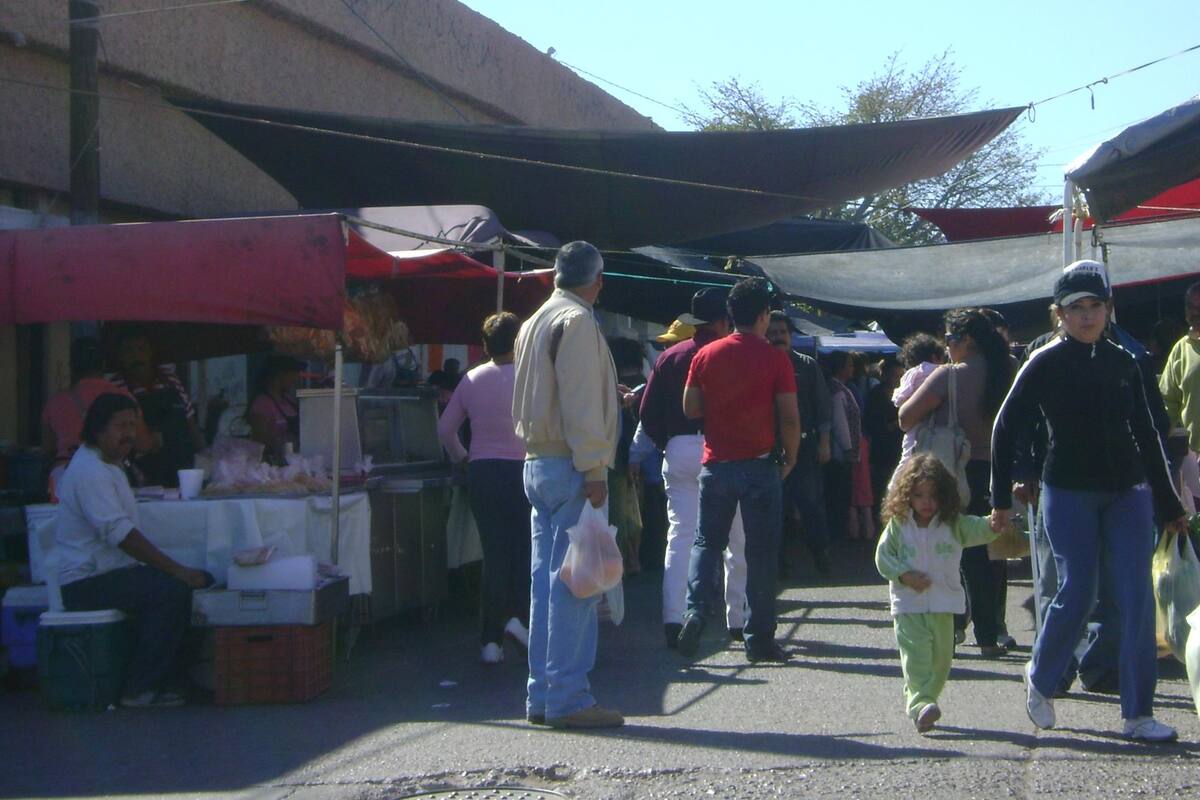 Les dan “luz verde” a tianguis en Guaymas