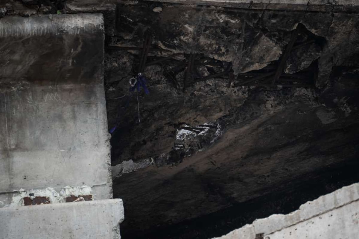 El director de Obras e Infraestructura Urbana Municipal informó que el deterioro fue causado por quemas de personas en situación de calle y descartó riesgo de colapso en la estructura. Foto: Border Zoom
