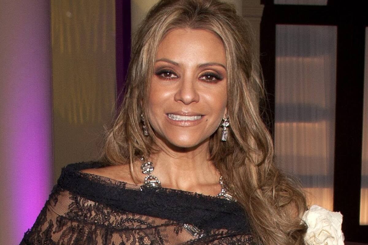 Daniela Castro reaparece en Televisa tras escándalo por robo en tienda de EU