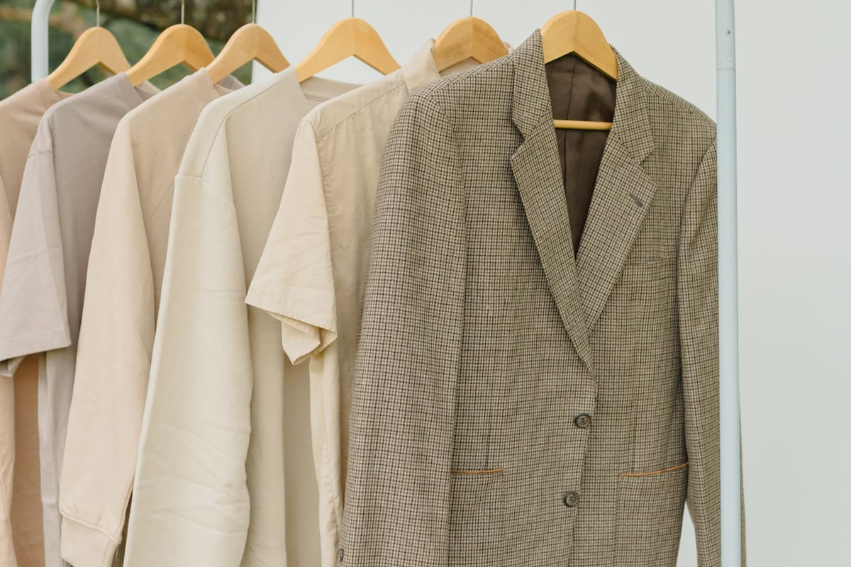 ¿Por qué volvió la moda de la ropa clásica? Cada vez nos gusta menos vestirnos “a la moda”