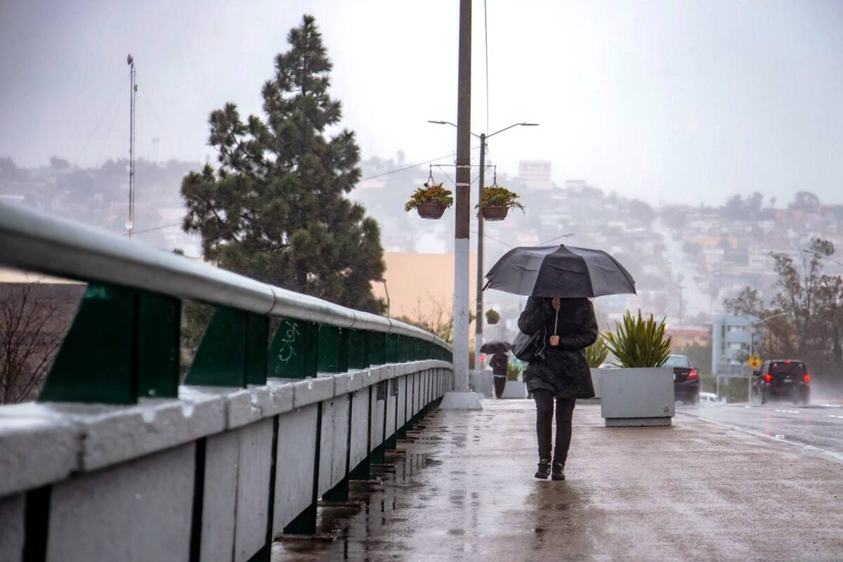 Prevén frío y lluvias este fin de semana para Baja California