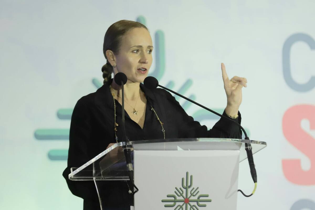 Falta de políticas frenan crecimiento de México: Valeria Moy