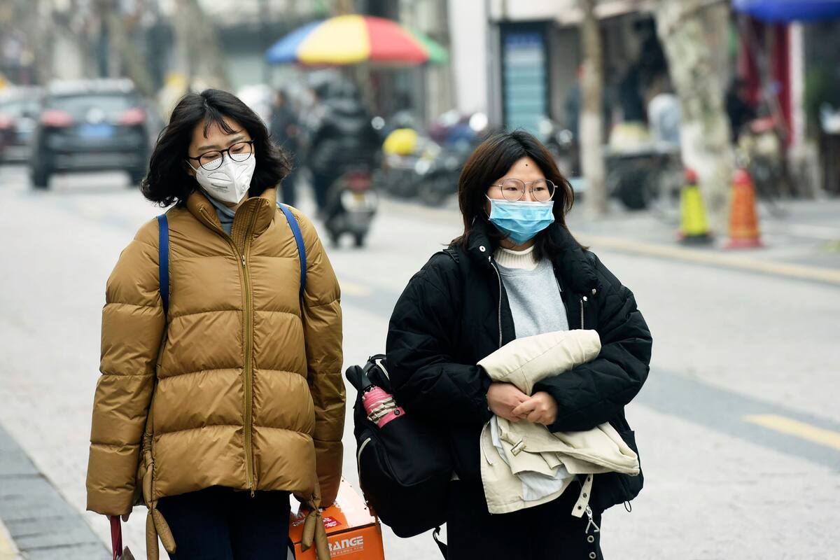 Aumenta a 54 la cifra de muertos por coronavirus en China