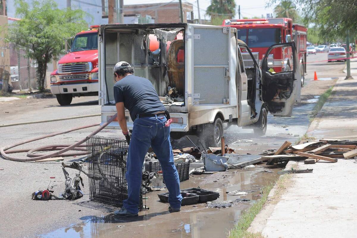 Se prende camión por corto en batería de litio; cisterna no alcanzaba para apagarlo