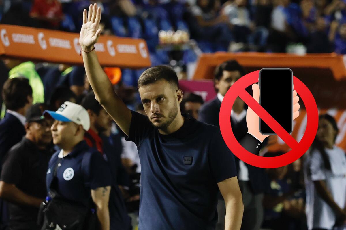 Martín Anselmi es acusado de ladrón por llevarse celulares y computadores que pertenecen a Cruz Azul