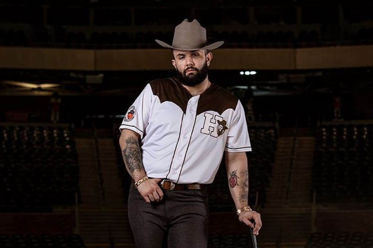 Carin León tendrá su equipo de beis “Boca Chueca”