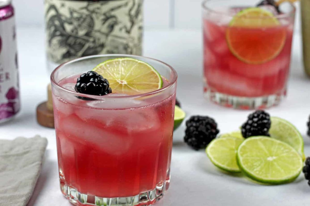 El Diablo. Un trago afrutado con un toque picante y elegante.