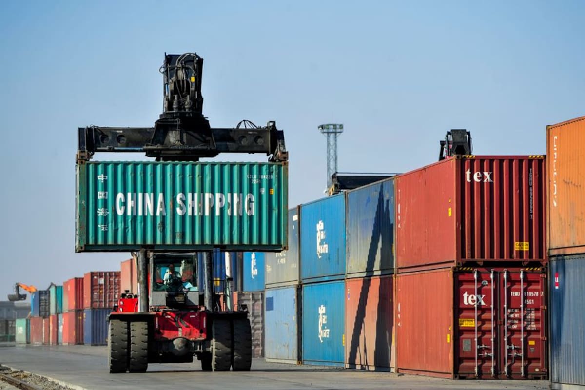 Exportaciones chinas crecen 8.3% en septiembre y consolidan su recuperación comercial
