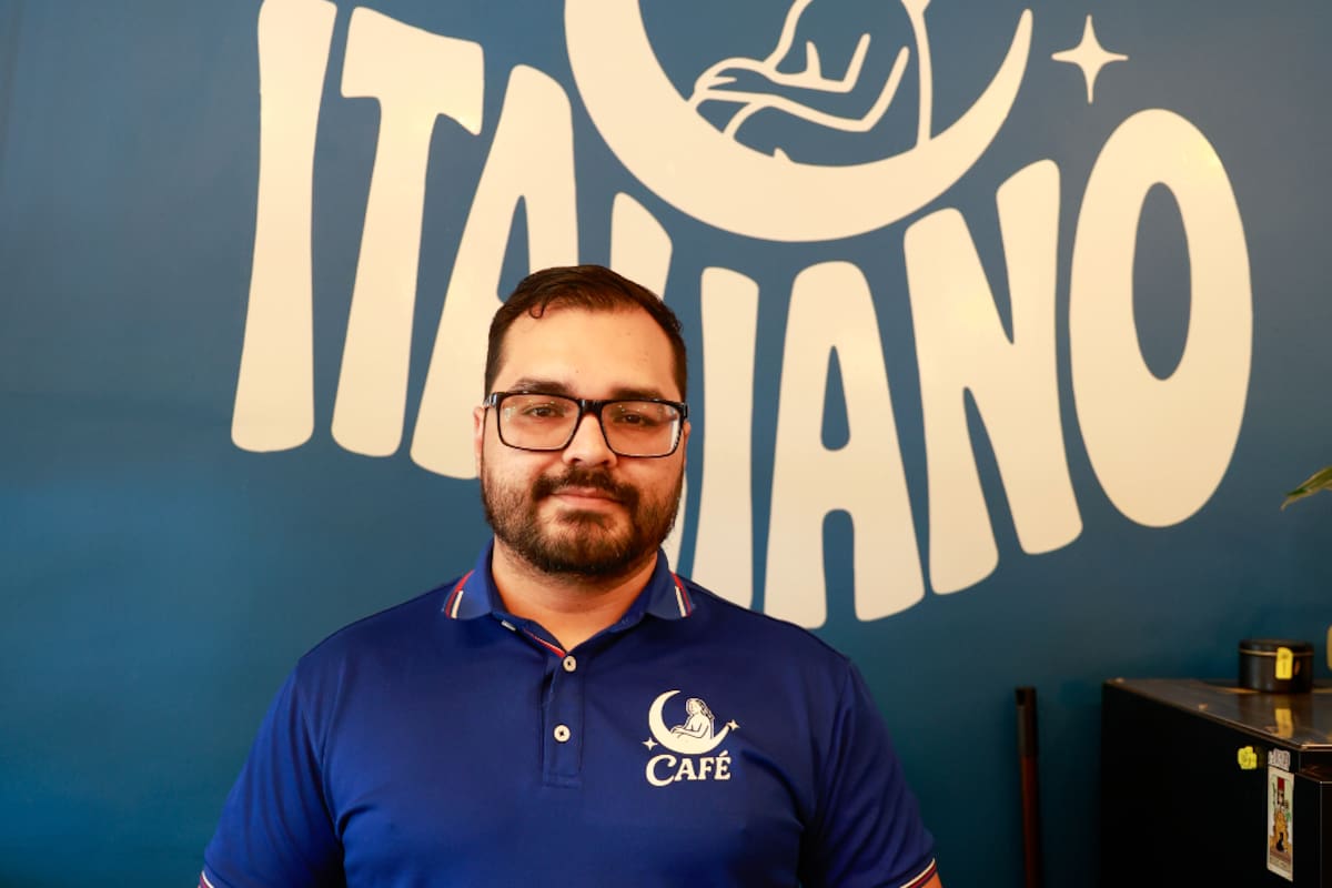 ¿Dulce, fuerte, frío o con leche?: así trabaja un barista para encontrar tu café ideal