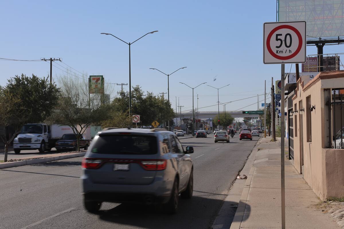 Multa Tránsito a quien rebase los 50 km/h en bulevares de Hermosillo