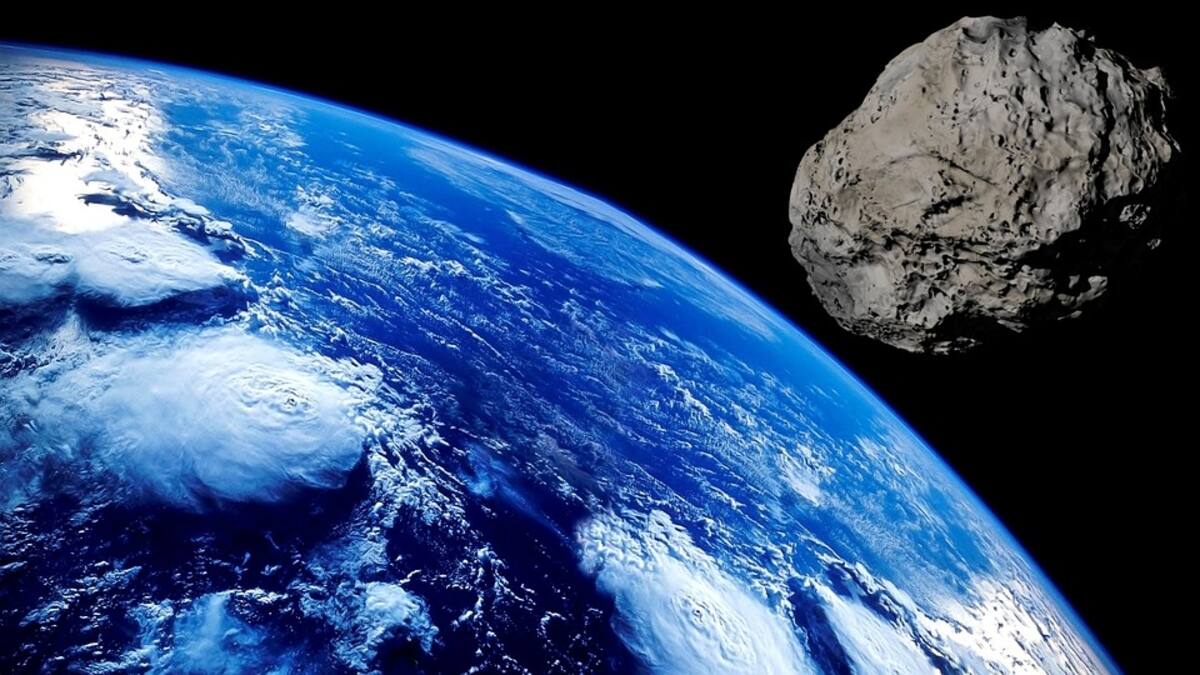 Asteroid Land Meteorite Cosmos