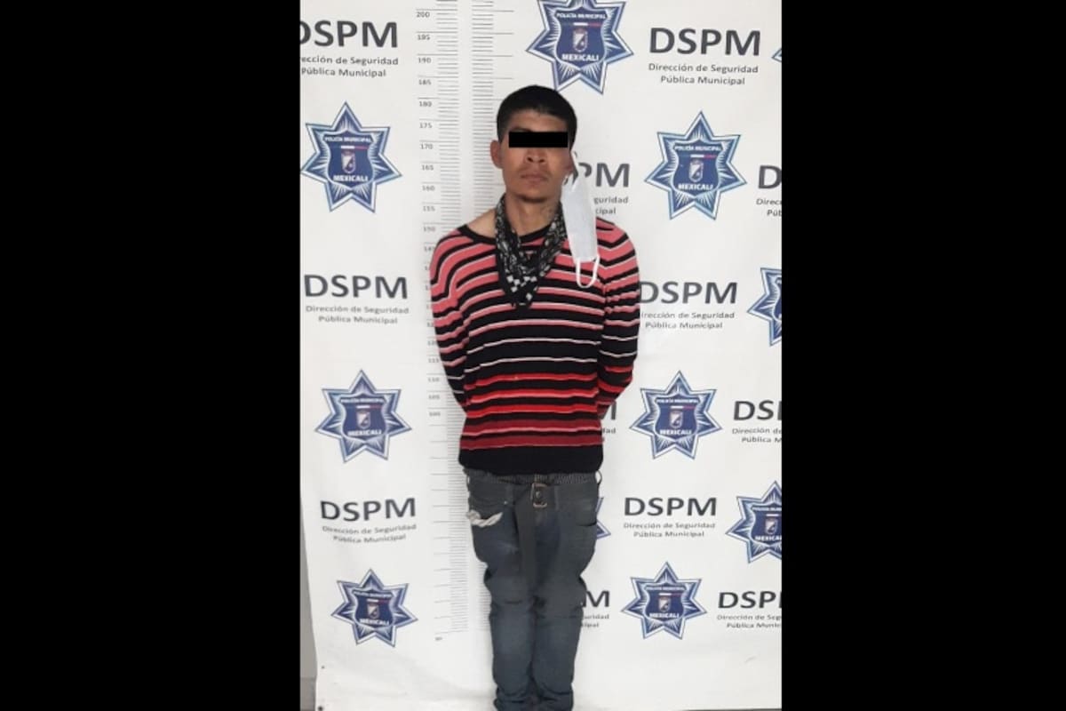 Asalta tienda, se lleva dinero y un celular