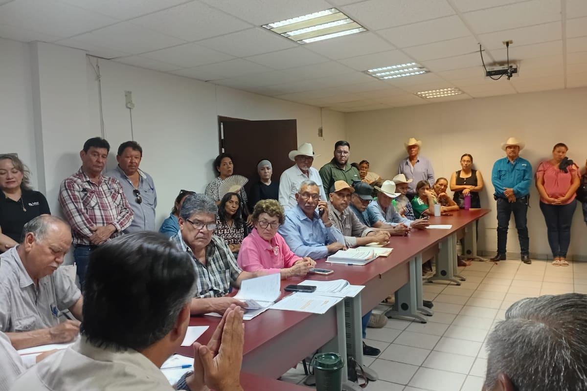 Habitantes de Buenavista exigen agua y energía eléctrica sin interrupciones