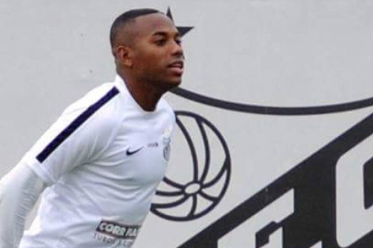 Piden cárcel para Robinho después de ser acusado de abuso sexual