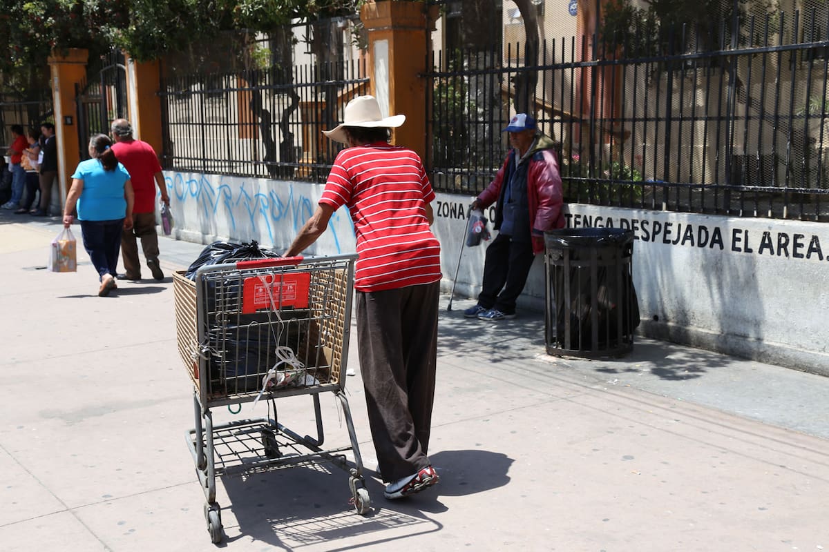 Comerciantes de Tijuana trabajan para rehabilitar a personas en situación de calle