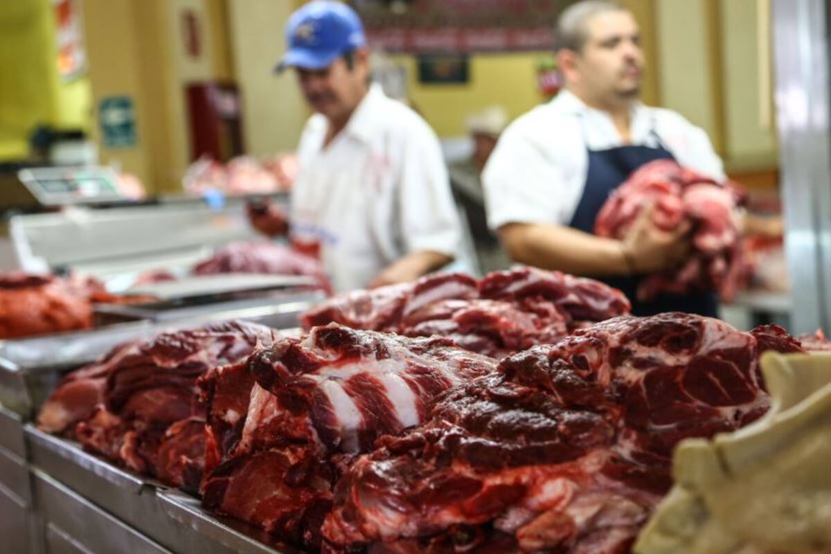 Prevén un aumento en el precio de la carne por escasez de ganado