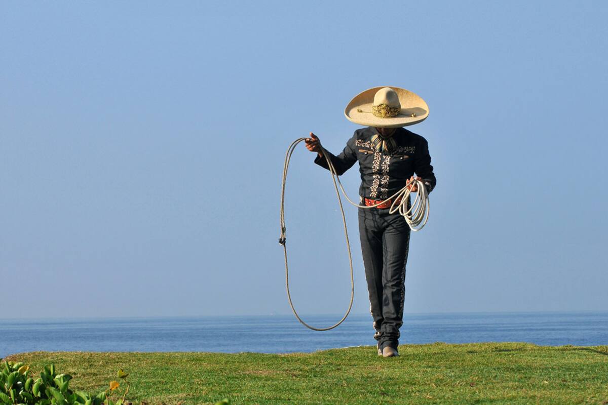 ¿Sabes cómo distinguir a un charro de un mariachi?