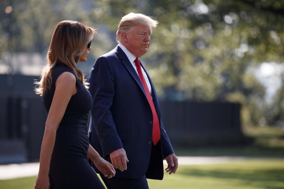 En medio de protestas, Trump visita a víctimas de tiroteo en El Paso