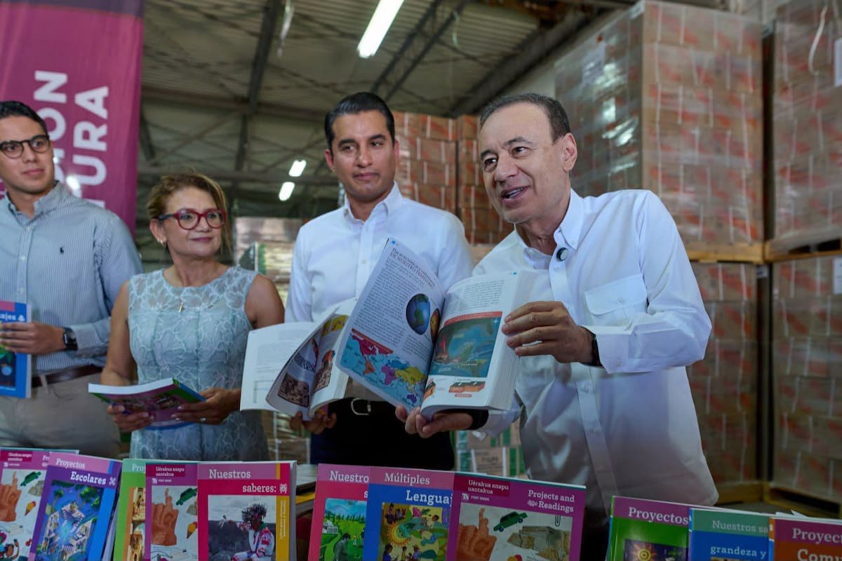 Más de 3.3 millones de libros y uniformes gratuitos comenzarán a entregarse en Sonora para el próximo ciclo