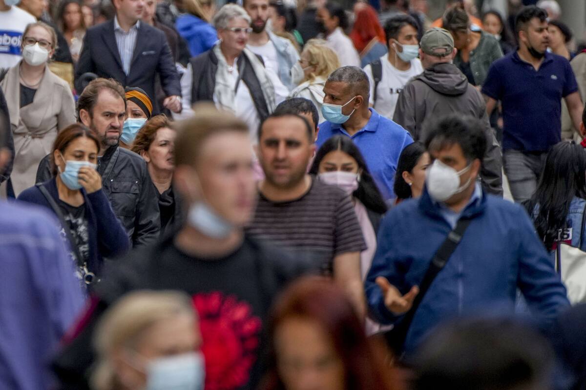 Así debes cuidarte en el trabajo ante la tercera ola de Covid-19