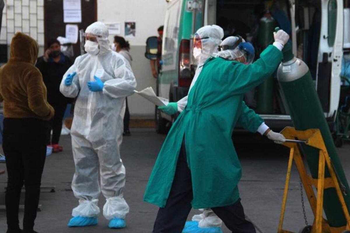 Pandemia: Sheinbaum reporta desocupación de camas en hospitales de la CDMX