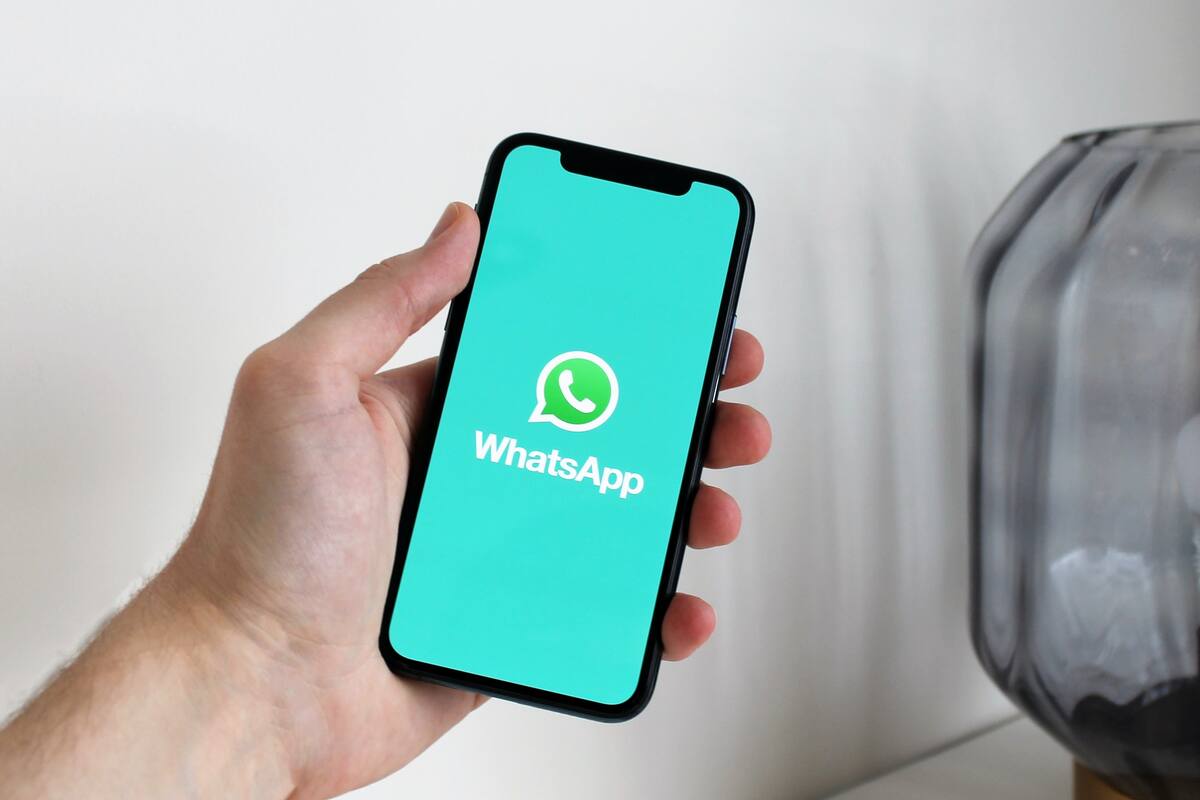 La aplicación WhatsApp permite a las empresas enviar información adicional a sus clientes