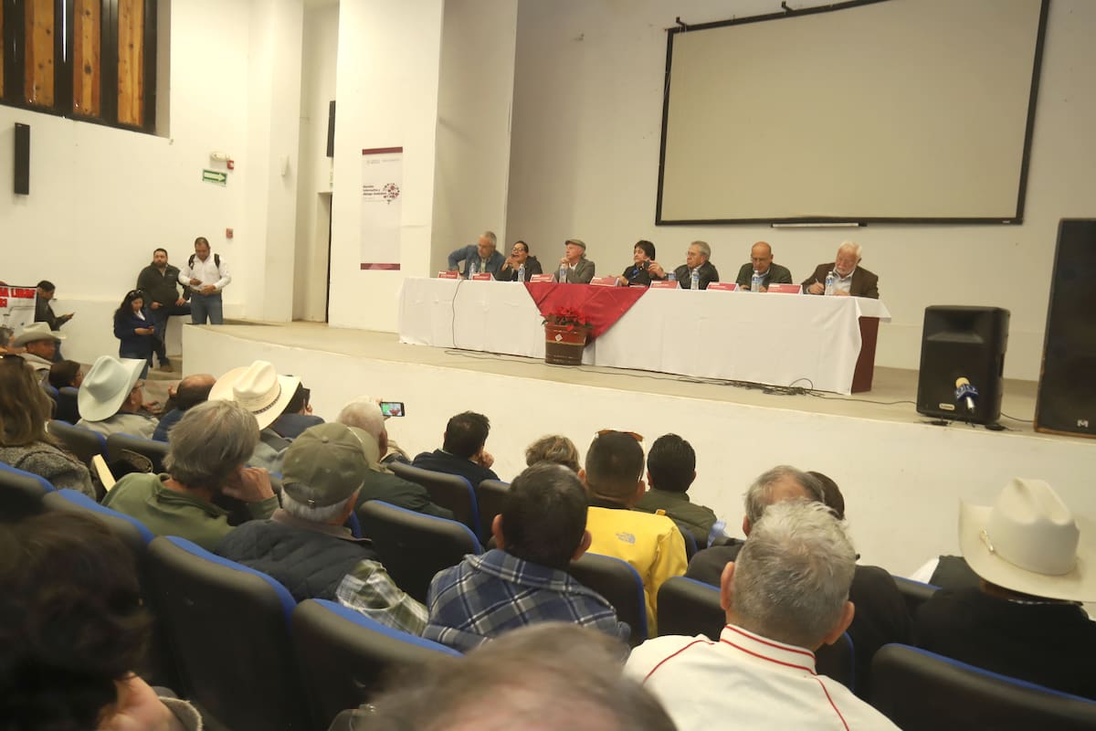 Trabajarán gobiernos con los ciudadanos sobre el Río Sonora
