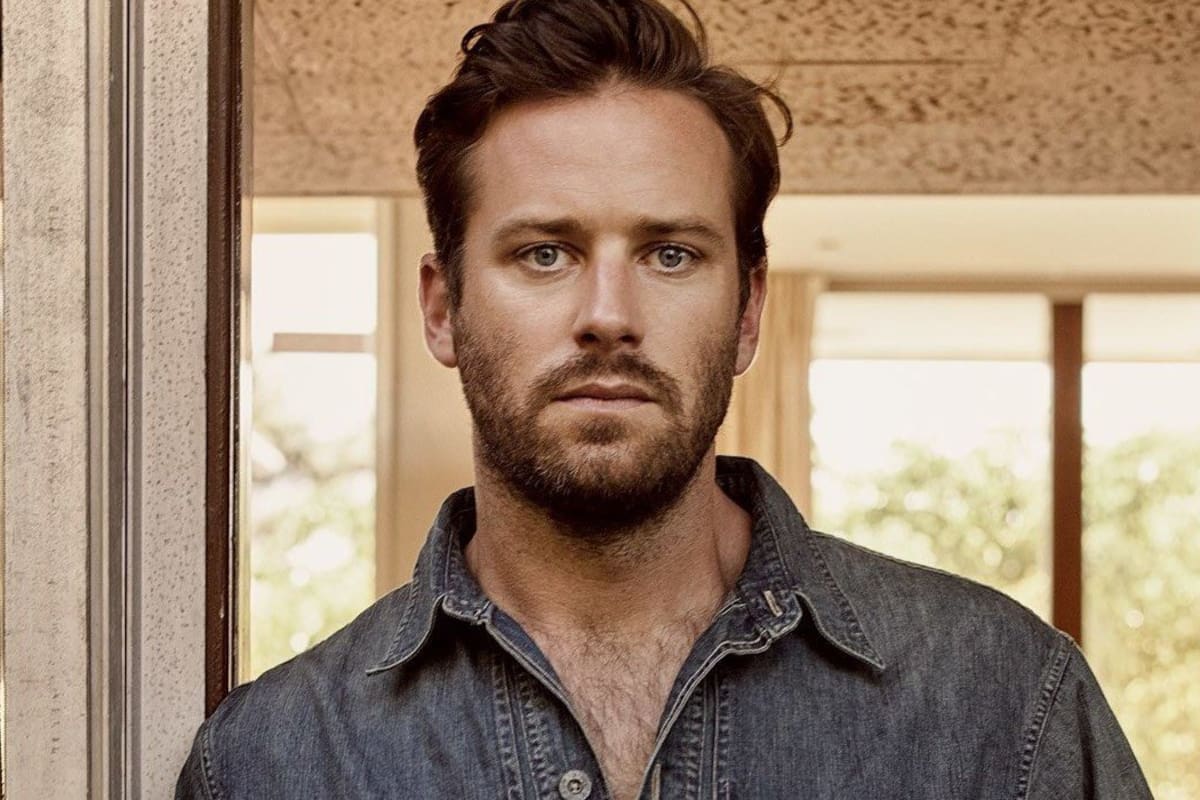 Armie Hammer asegura que su carrera como actor ha mejorado al punto de “rechazando trabajos”