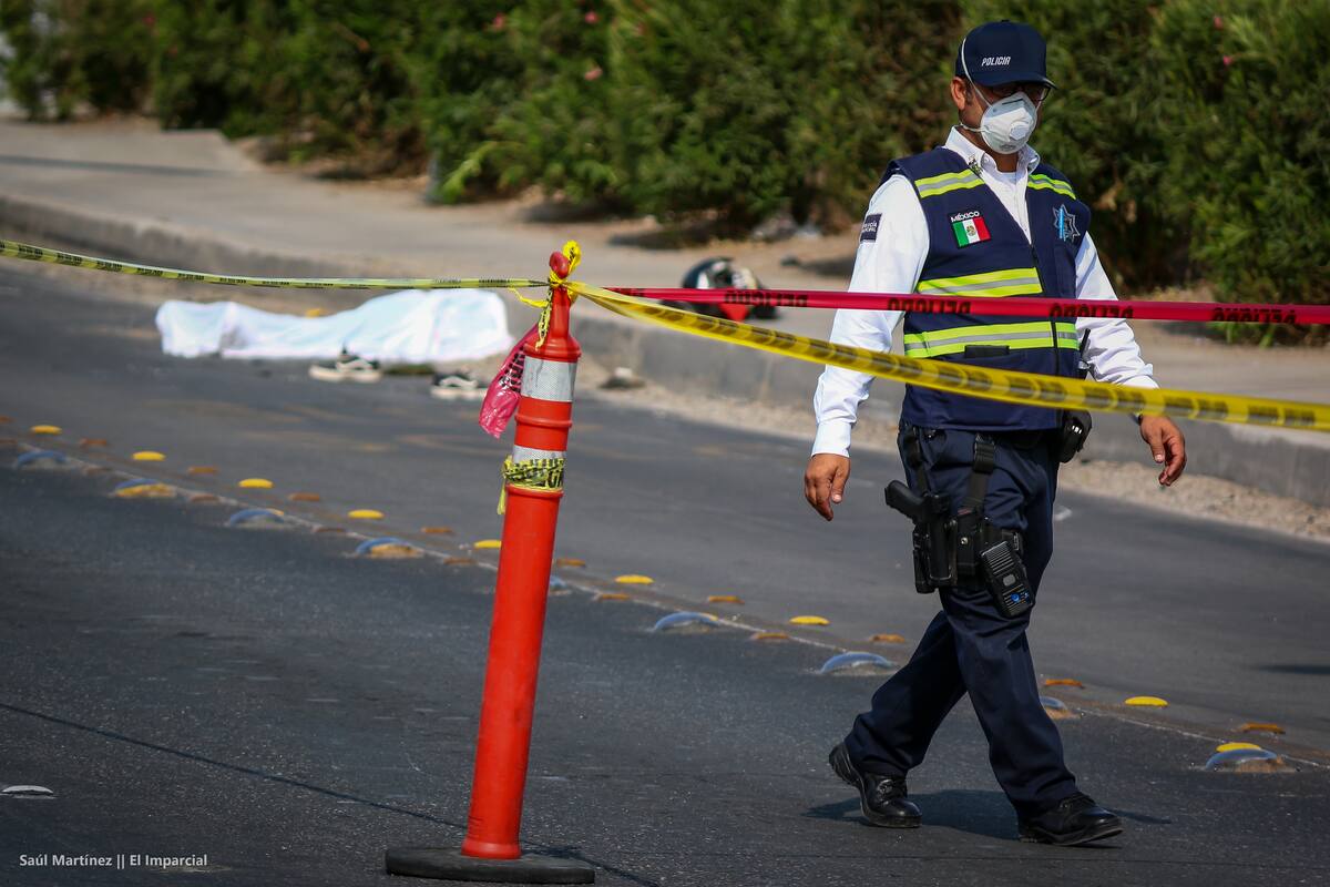 Motociclista muere embestido por camión repartidor de gas