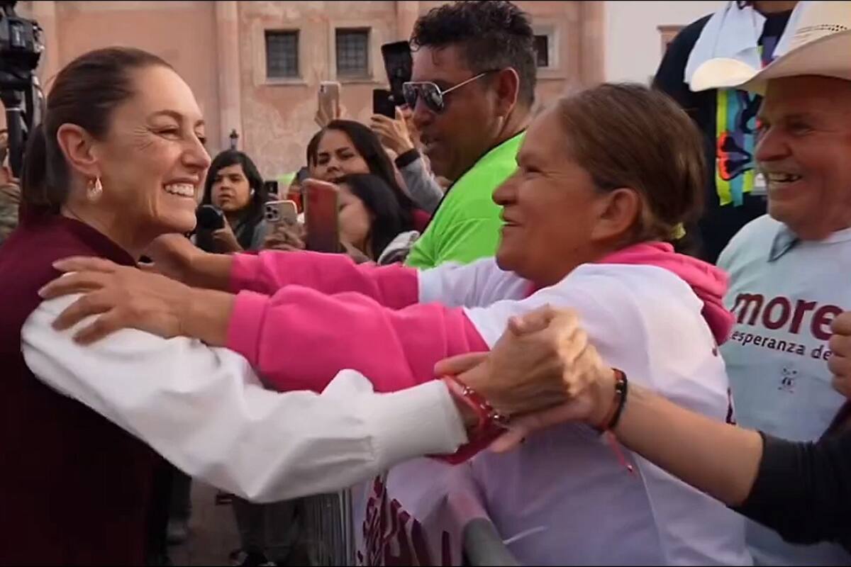 Sheinbaum recuerda labor en CDMX por Día Naranja contra violencia hacia las mujeres