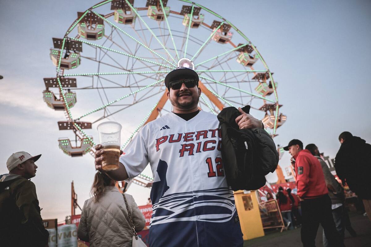 Extranjeros aman la fiesta mexicalense en la Serie del Caribe