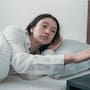 ¿Por qué te despiertas exactamente a las 3 a.m.? La ciencia relaciona este hábito con picos de cortisol, ansiedad y trastornos del sueño