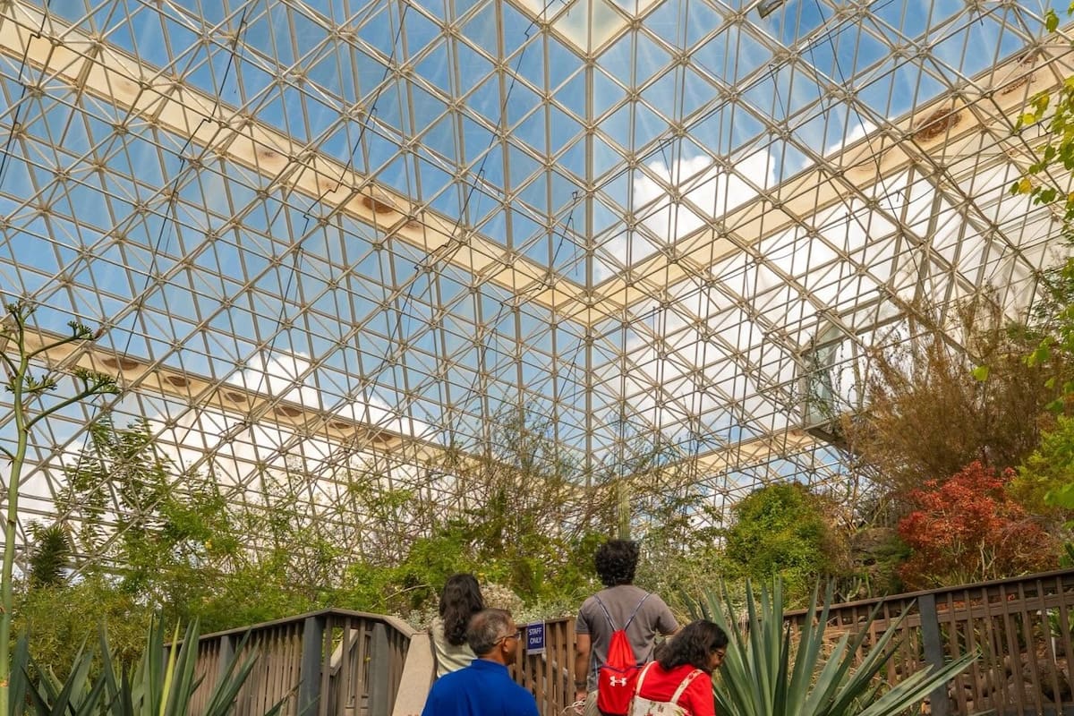 Biosphere 2 en Arizona: el increíble laboratorio que debes visitar cerca de Tucson