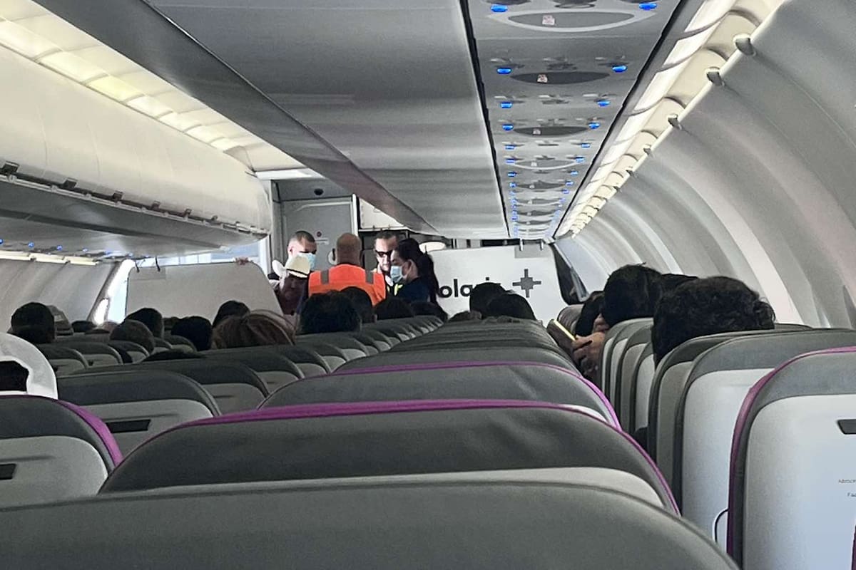 Muere pasajero en vuelo Mexicali-Guadalajara; avión aterriza de emergencia en Hermosillo