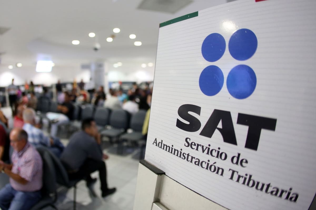 El SAT auditará a 1,200 grandes contribuyentes y 12,000 pymes en 2026 para combatir el uso de factureras, la simulación de pérdidas y el abuso de estímulos fiscales