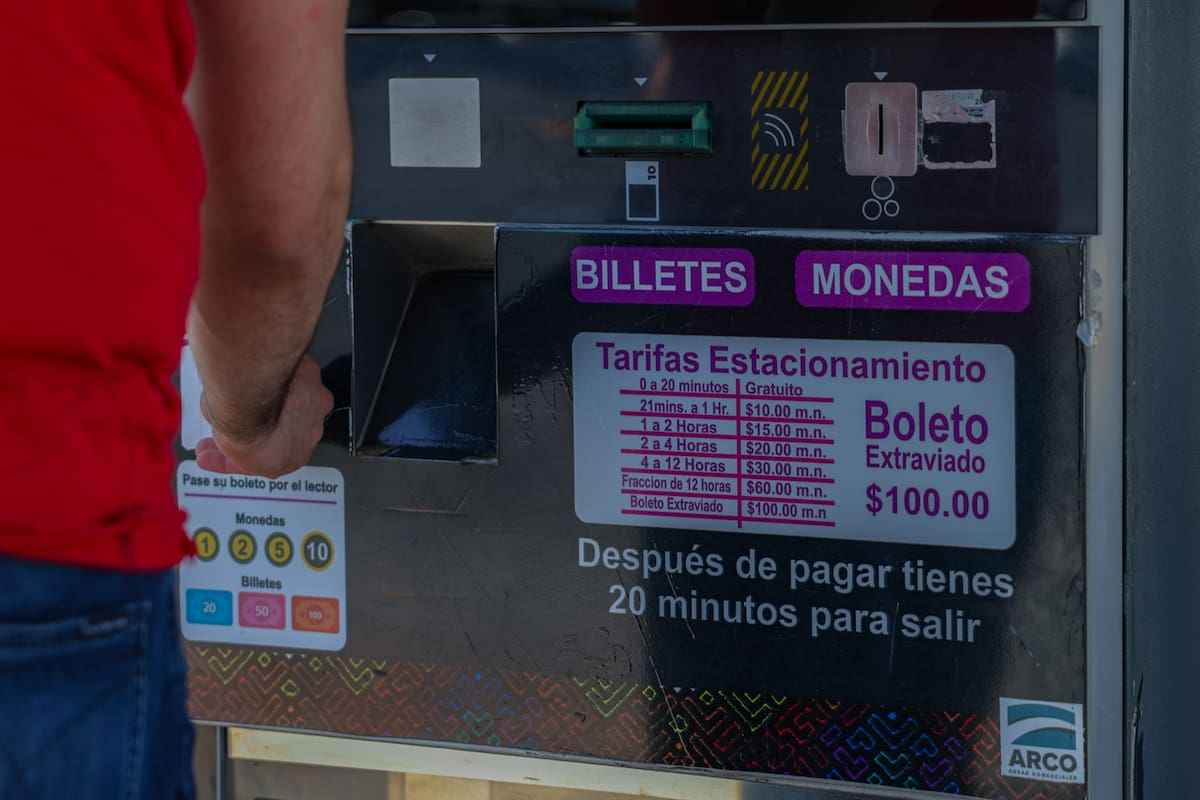 Sigue sin aplicarse ley de 40 minutos gratis en estacionamientos de Mexicali