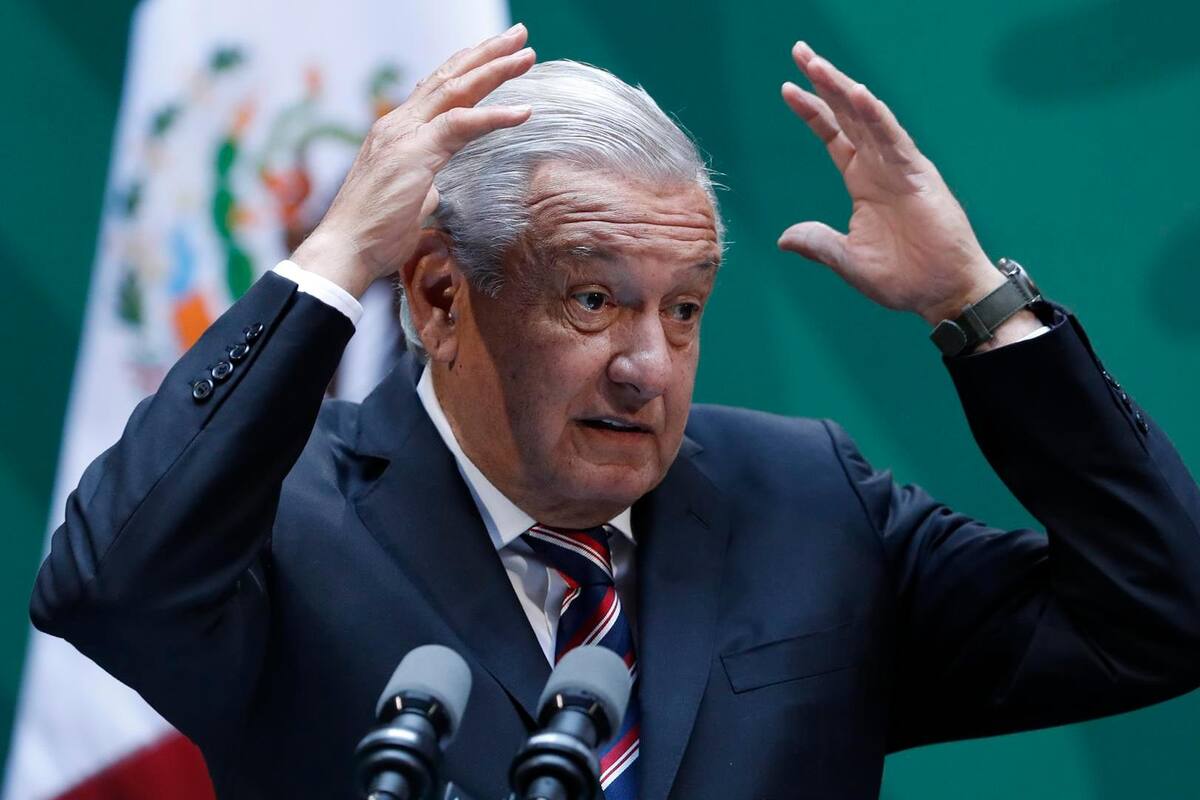 AMLO recuerda infarto que tuvo en 2013 y dice que se salvó por estar a media hora de un hospital; defiende contratación de médicos cubanos