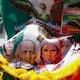 De Toluca a Mexicali para vender banderas