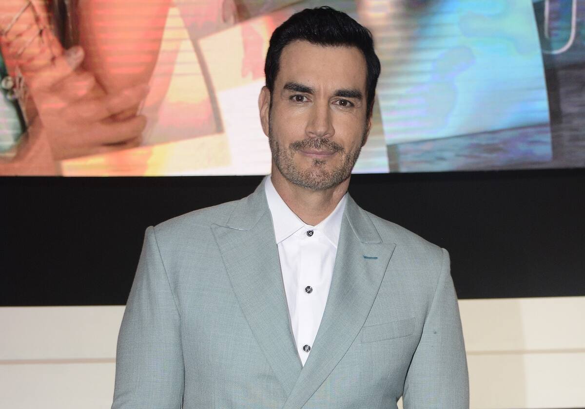 Cynthia Klitbo reveló que tras su problema recibió el apoyo de colegas, entre ellos el actor David Zepeda.