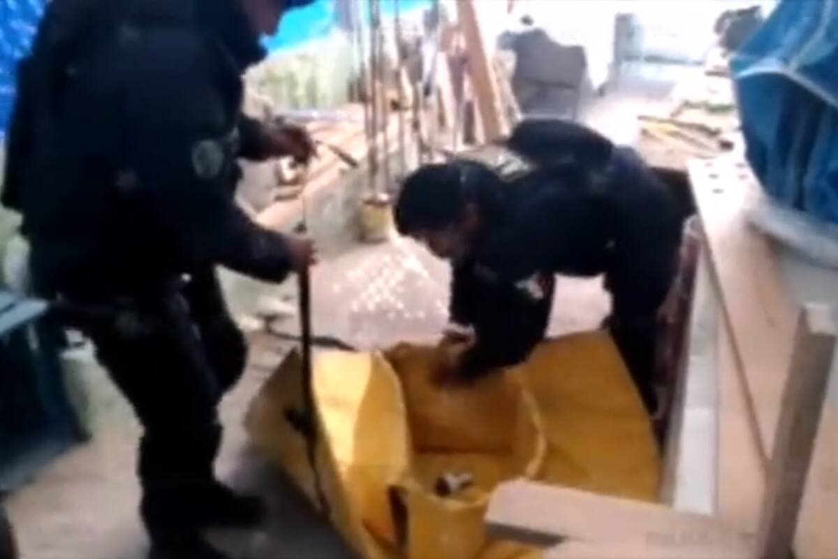 VIDEO: Descubren granada de fragmentación en escuela secundaria de Naucalpan