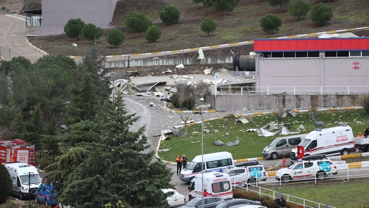 Respuesta de los equipos de emergencia ante la explosión. / Getty Images.