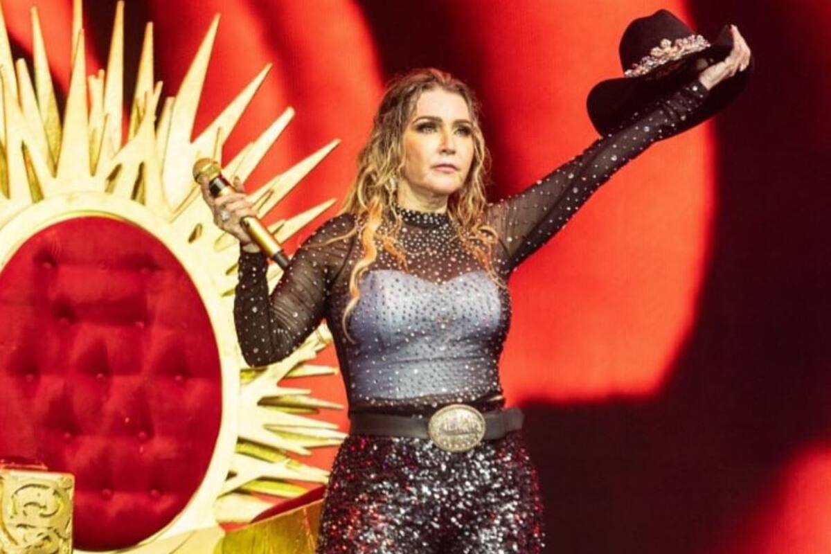 Alicia Villarreal habla de cómo una ruptura amorosa afectó su carrera