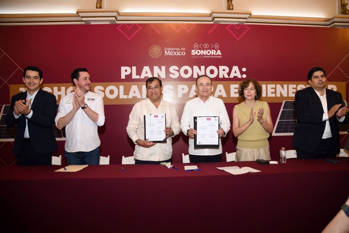 El gobernador Alfonso Durazo Montaño informó que el programa Techos Solares para el Bienestar comenzará en Hermosillo.