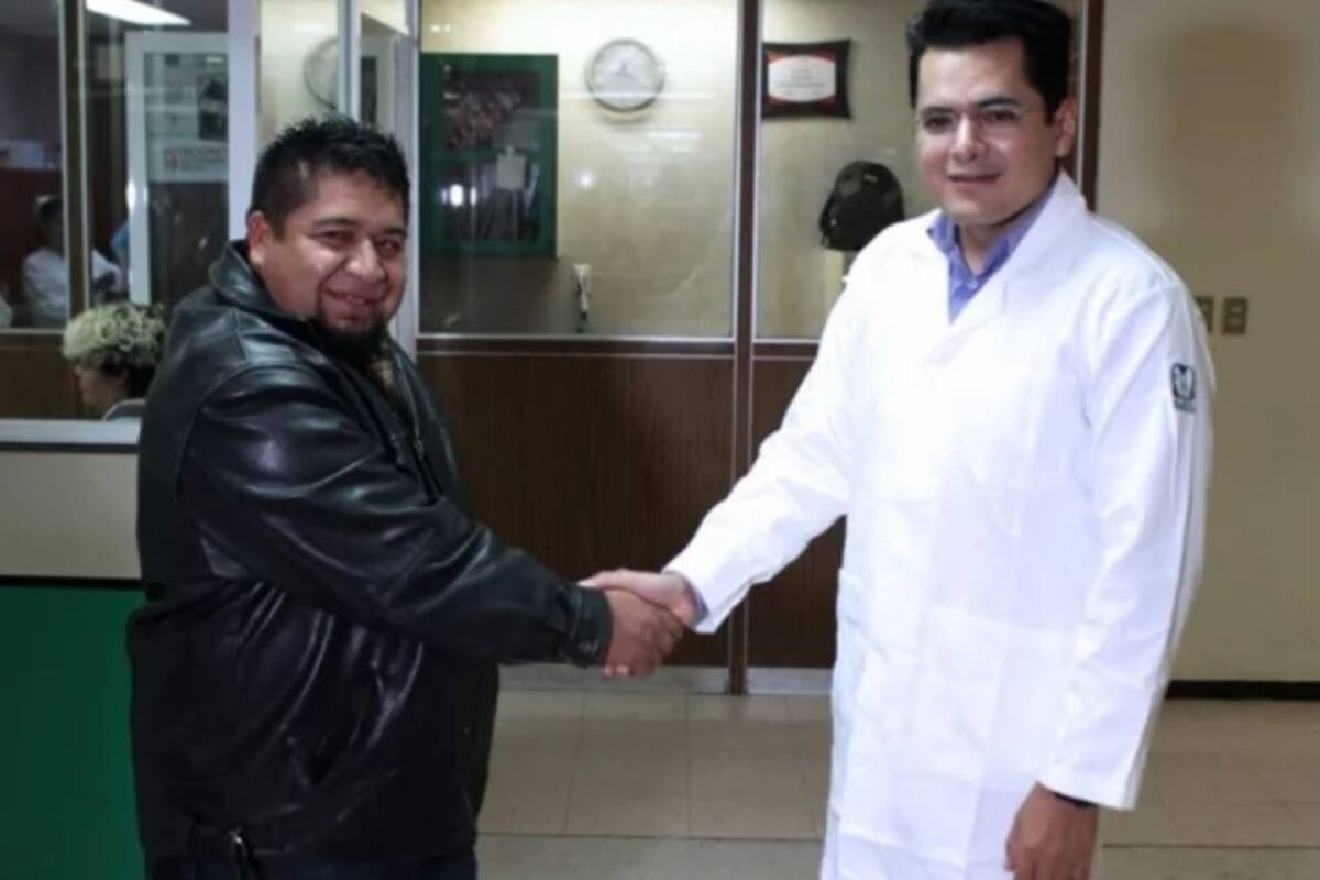 IMSS reconstruye cara a "Memo" tras tumor