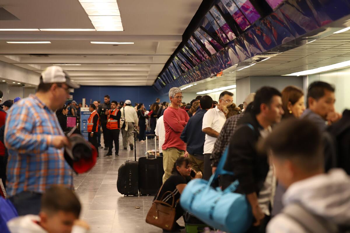 Neblina retrasa vuelos hasta doce horas en Aeropuerto de Tijuana