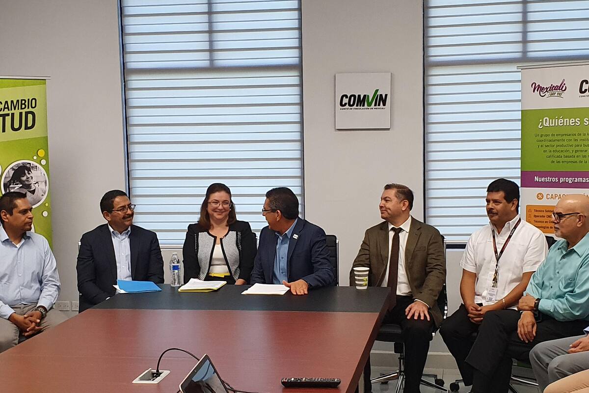 Buscan impulsar colaboración entre empresas y escuelas